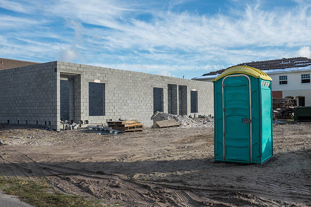 Best Porta potty delivery and setup  in Trenton, FL